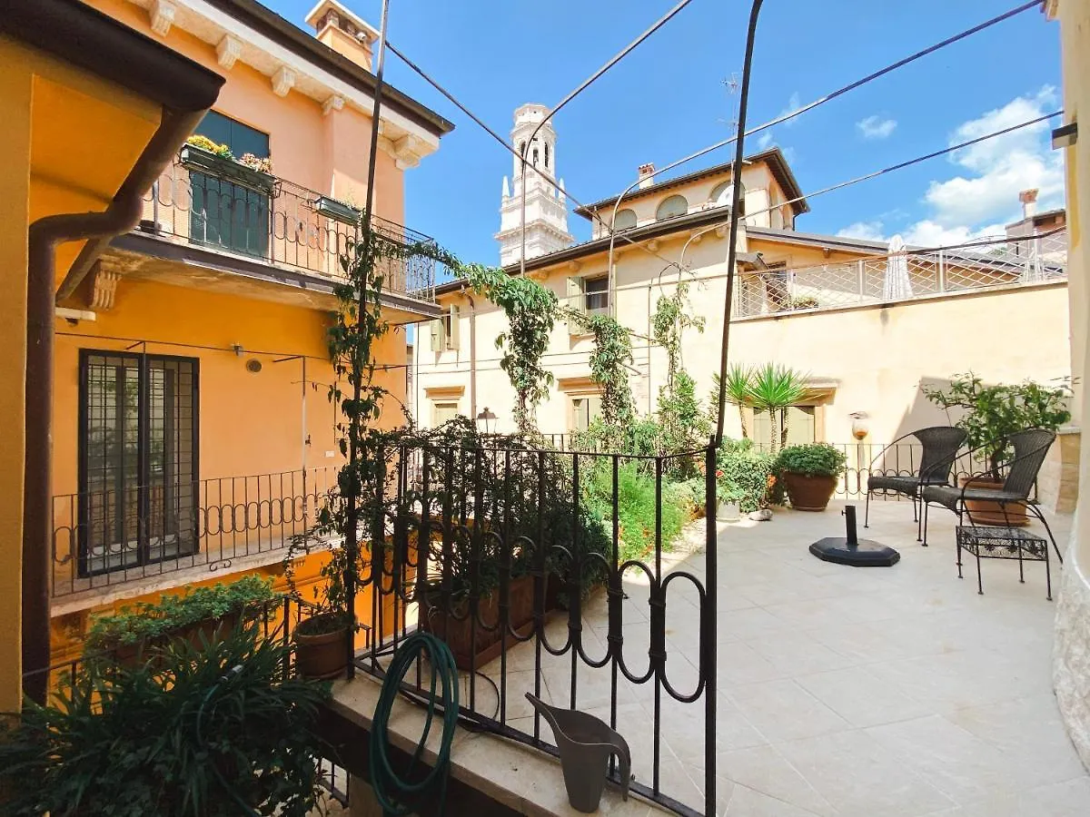 Fontanelle Terrace House Apartment Verona